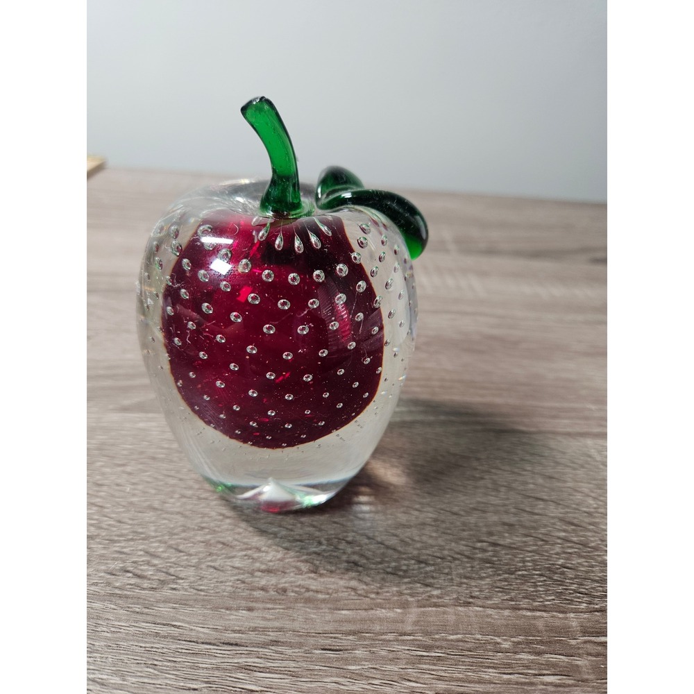 Red Controlled Bubble Art Glass Apple Paperweight Green Stem Leaf Decor 4.5" - Picture 2 of 3